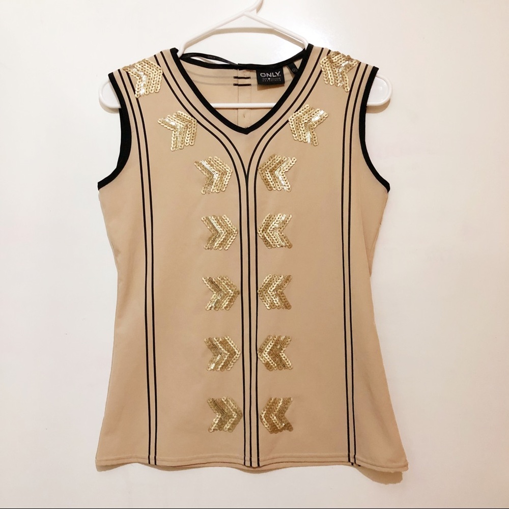 Brand new blouse with sequins